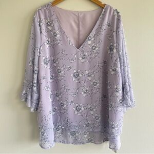 BloomChic Floral Lavender Women's Top Size 22-24
